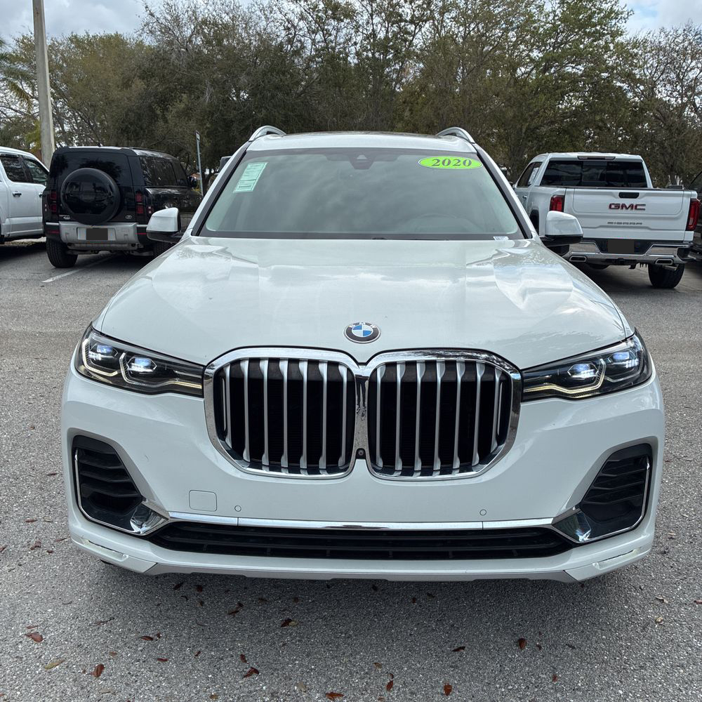 2020 BMW X7 - Image 32