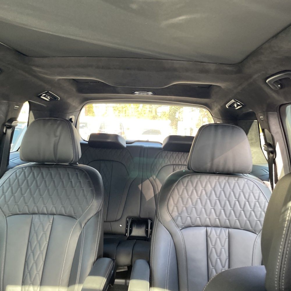 2023 BMW X7 - Image 52