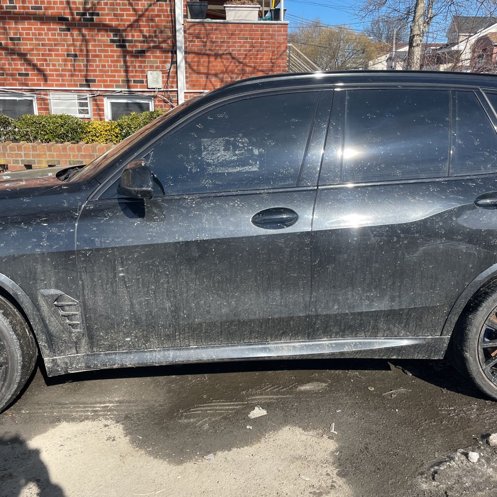 2024 BMW X5 - Image 3