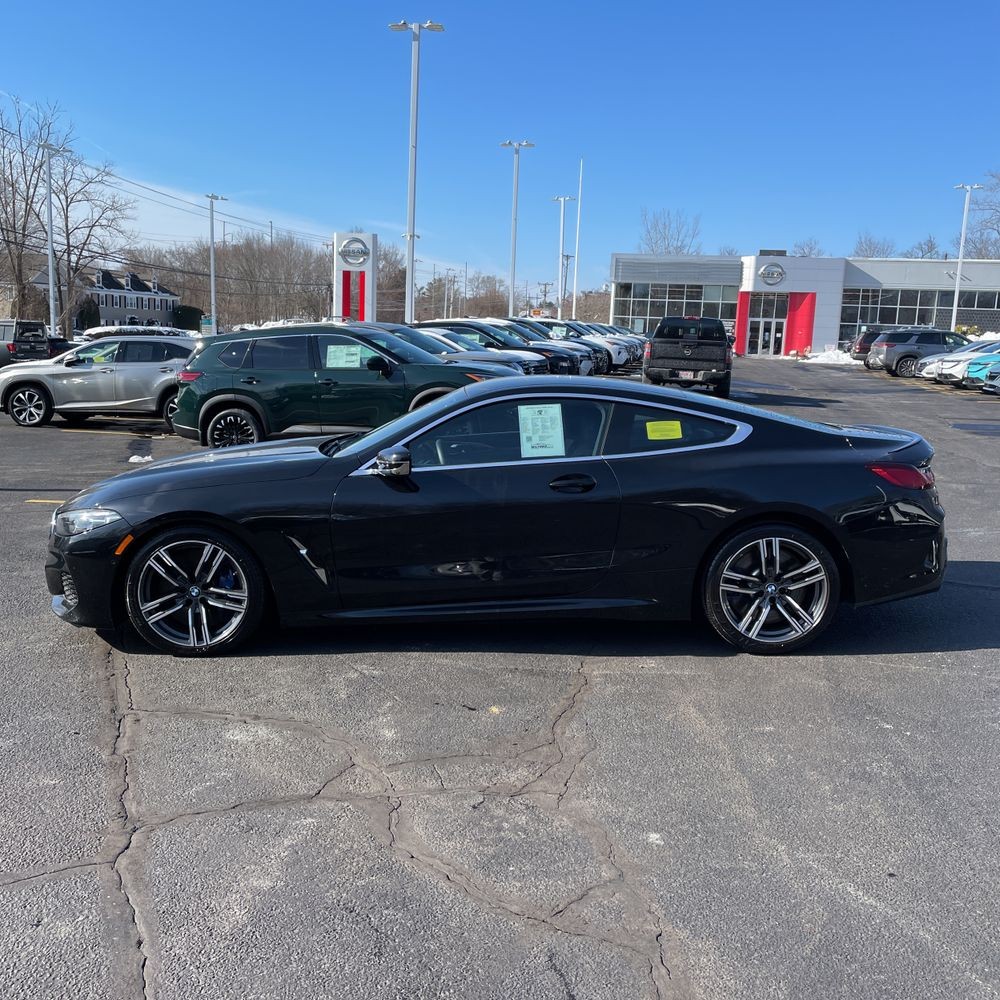 2020 BMW 8 Series - Image 9