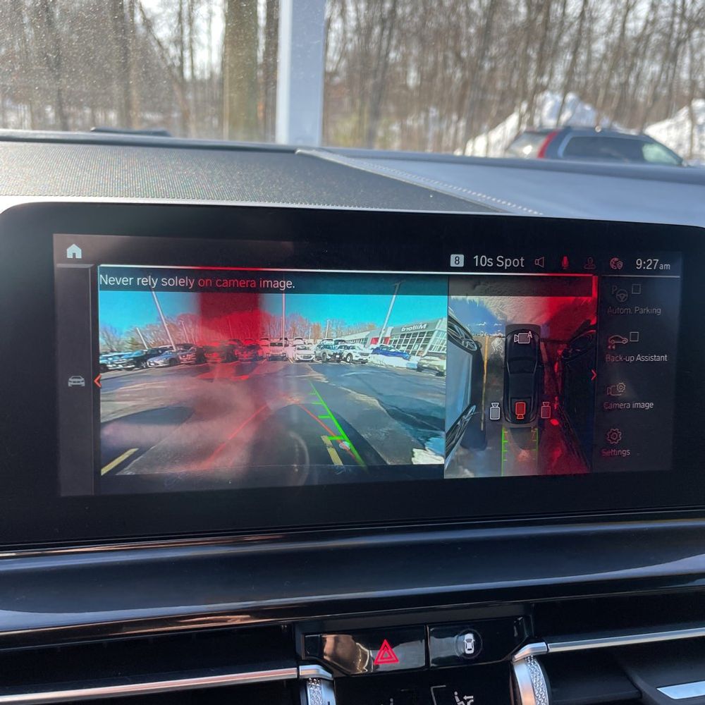 2020 BMW 8 Series - Image 29
