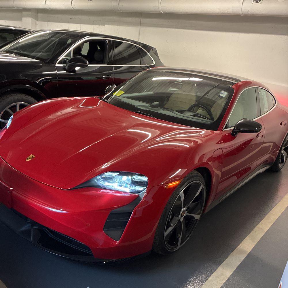 2020 Porsche Taycan Turbo