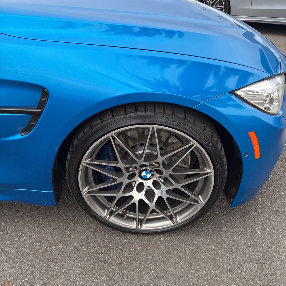 2017 BMW M4 - Image 8