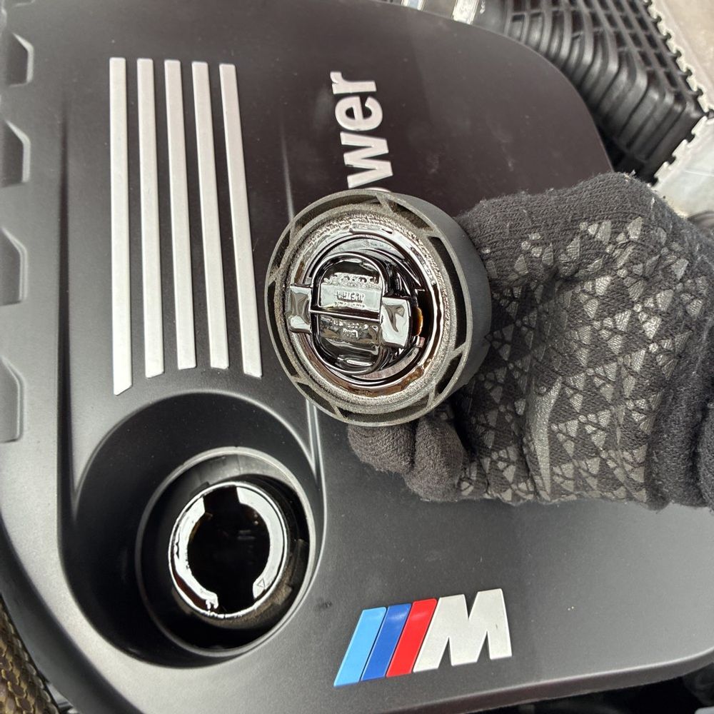 2017 BMW M4 - Image 9