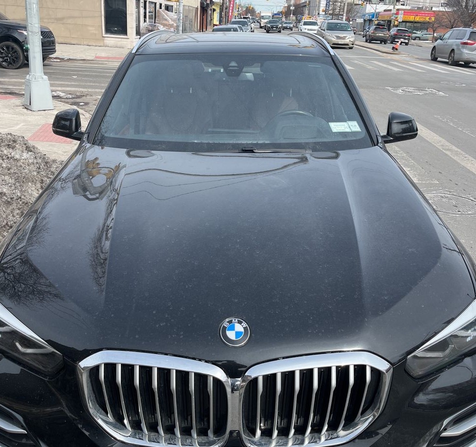 2023 BMW X5 - Image 2