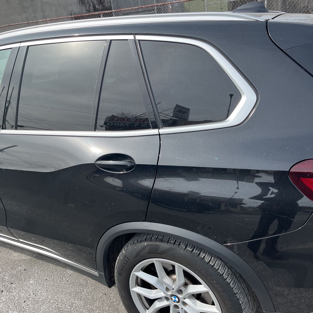 2023 BMW X5 - Image 8