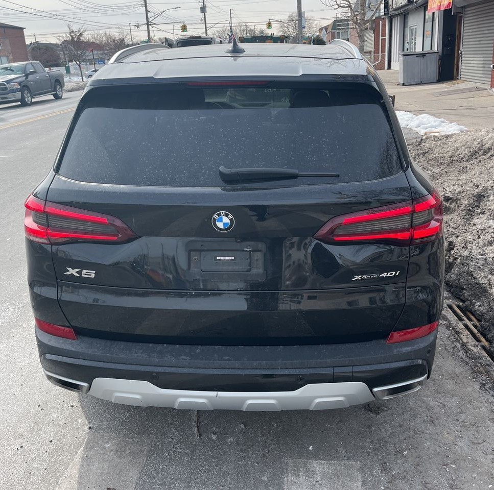 2023 BMW X5 - Image 13