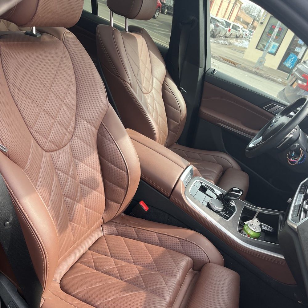 2023 BMW X5 - Image 38