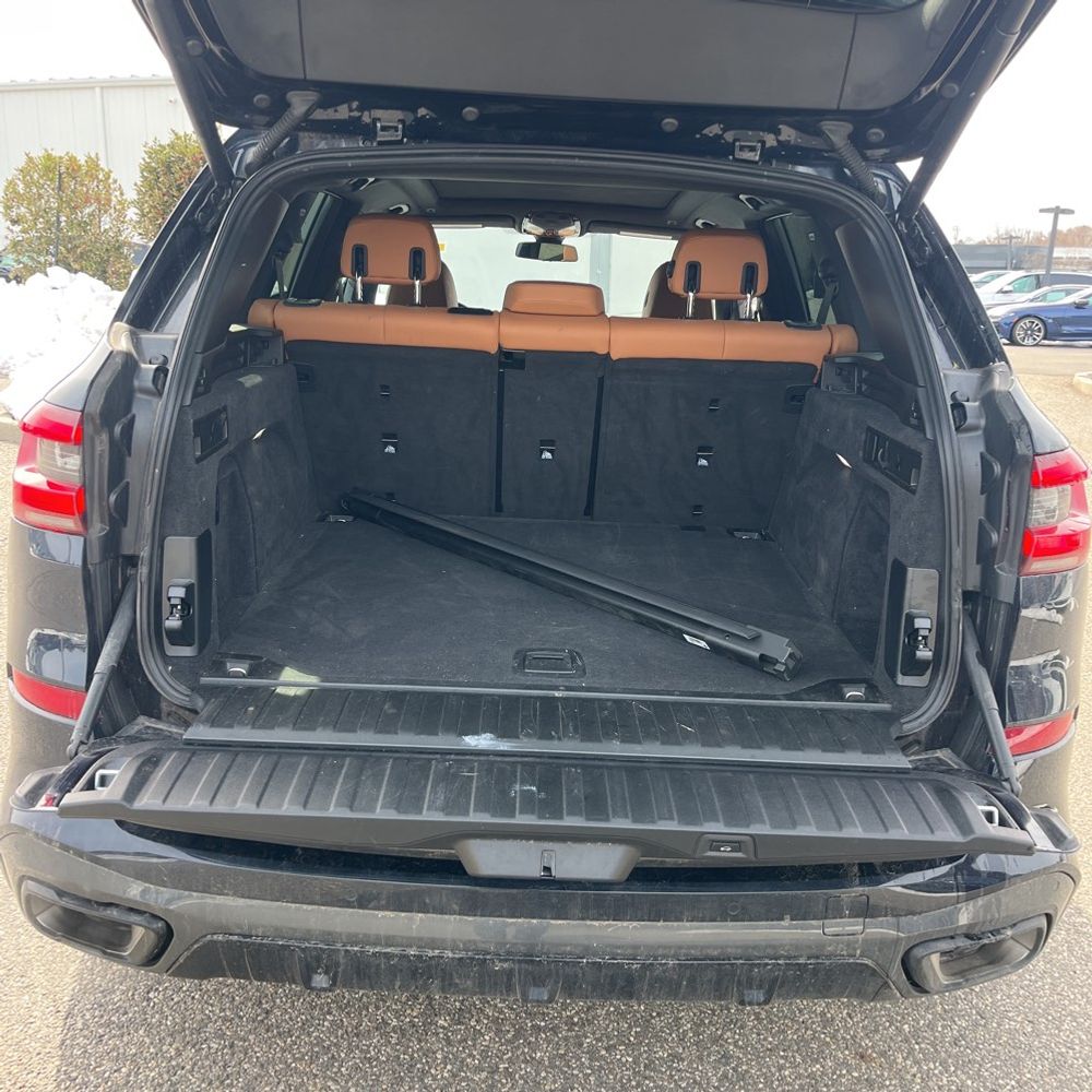 2023 BMW X5 - Image 2