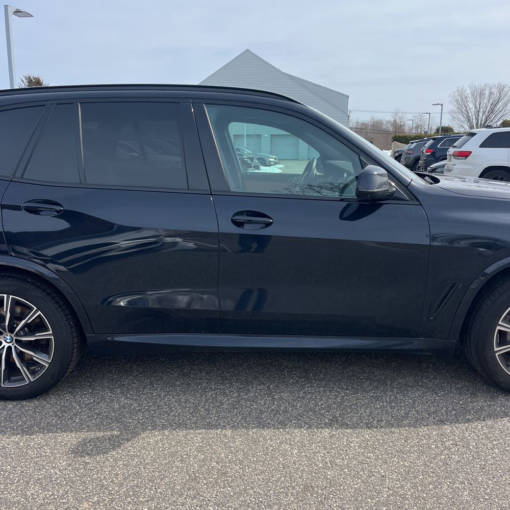 2023 BMW X5 - Image 27