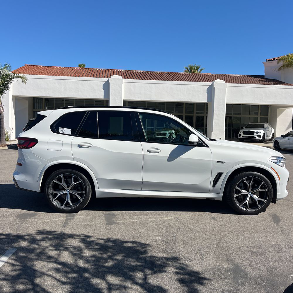 2022 BMW X5 - Image 17