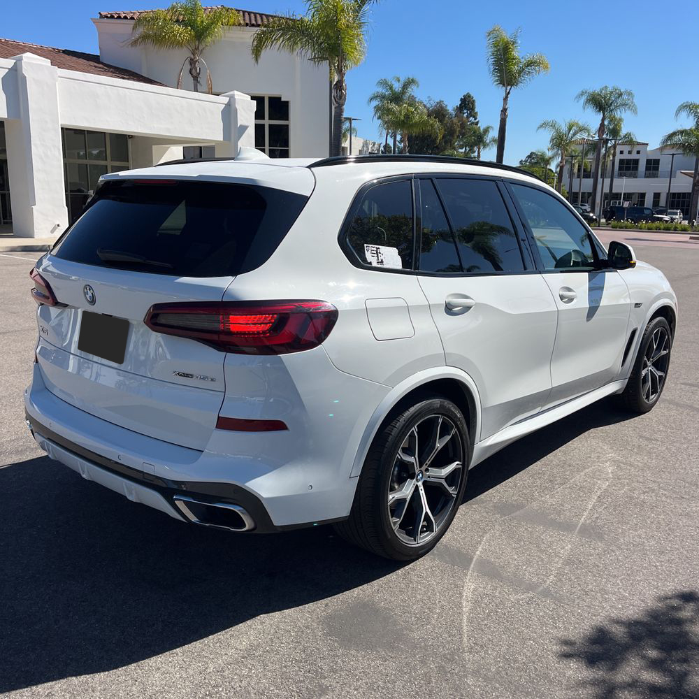2022 BMW X5 - Image 40