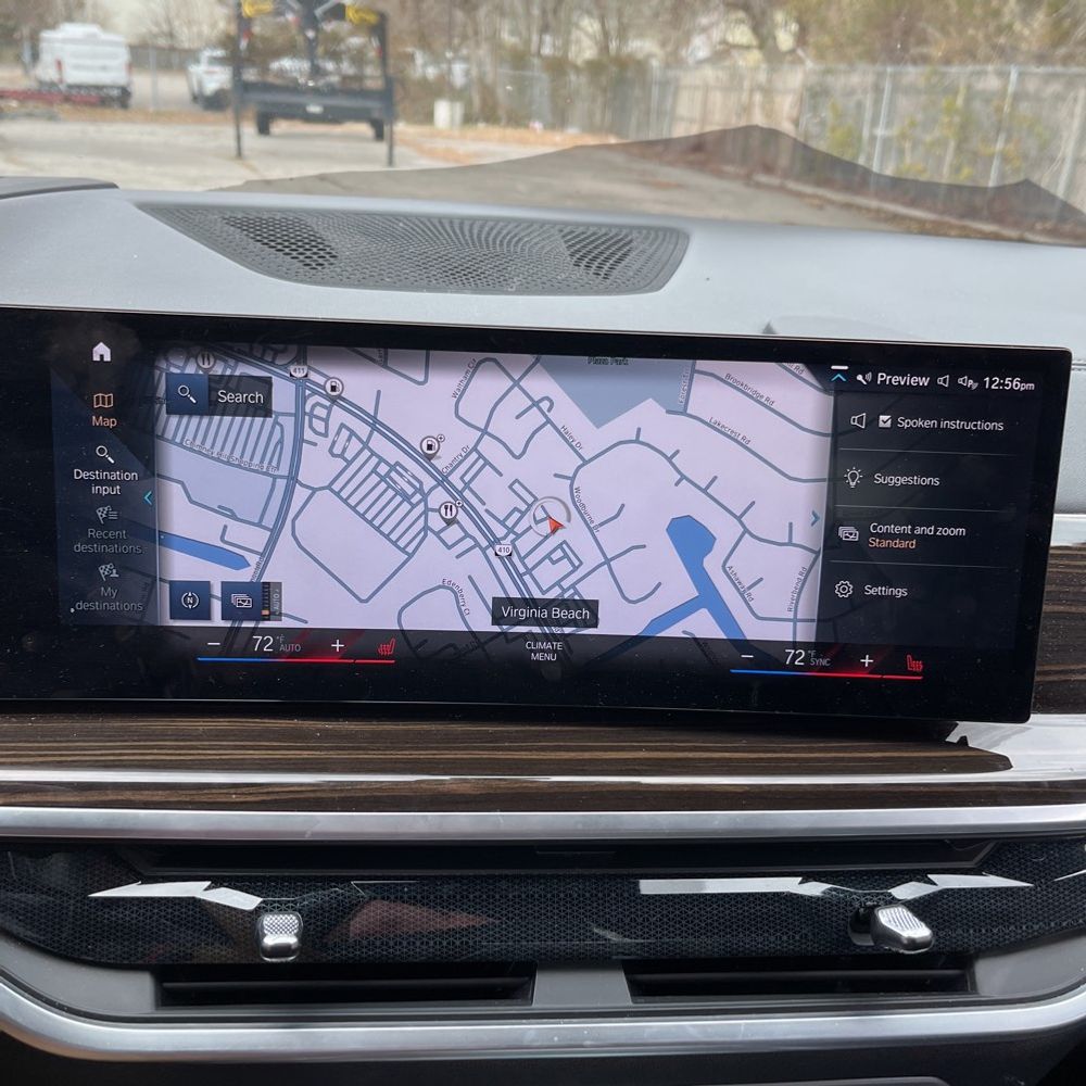 2023 BMW X7 - Image 44