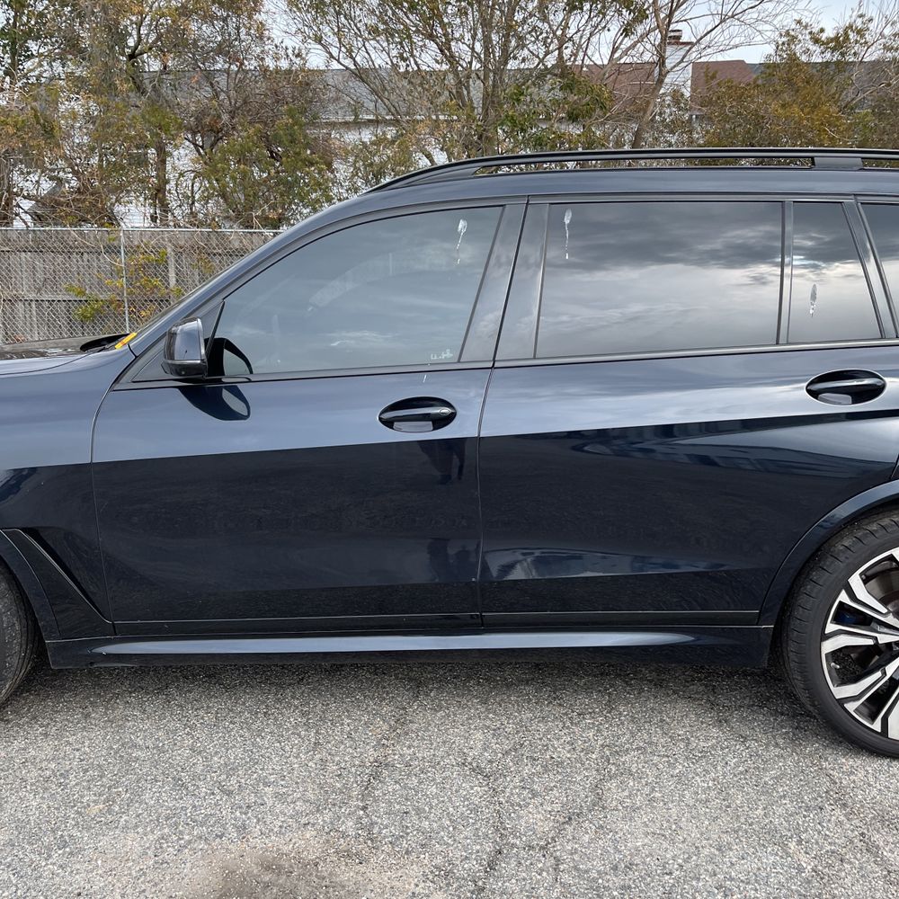 2023 BMW X7 - Image 45
