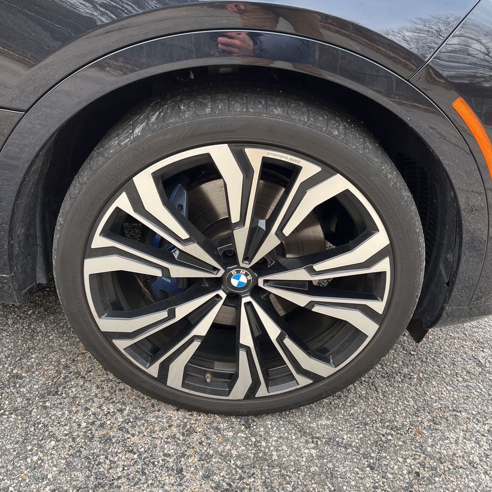 2023 BMW X7 - Image 47