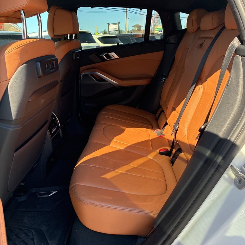 2021 BMW X6 - Image 22