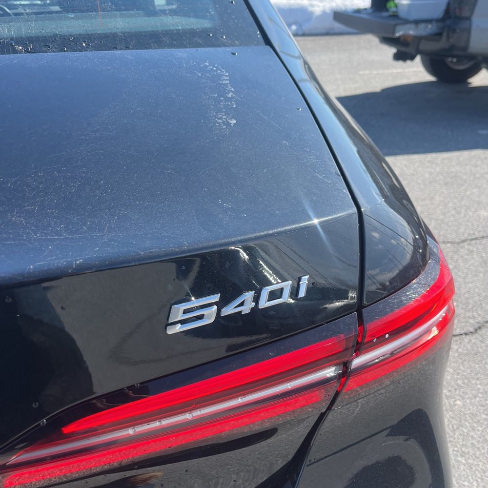 2025 BMW 5-Series - Image 8