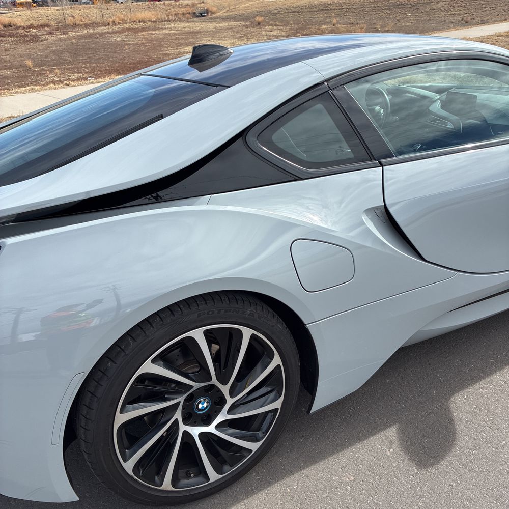 2016 BMW i8 - Image 42
