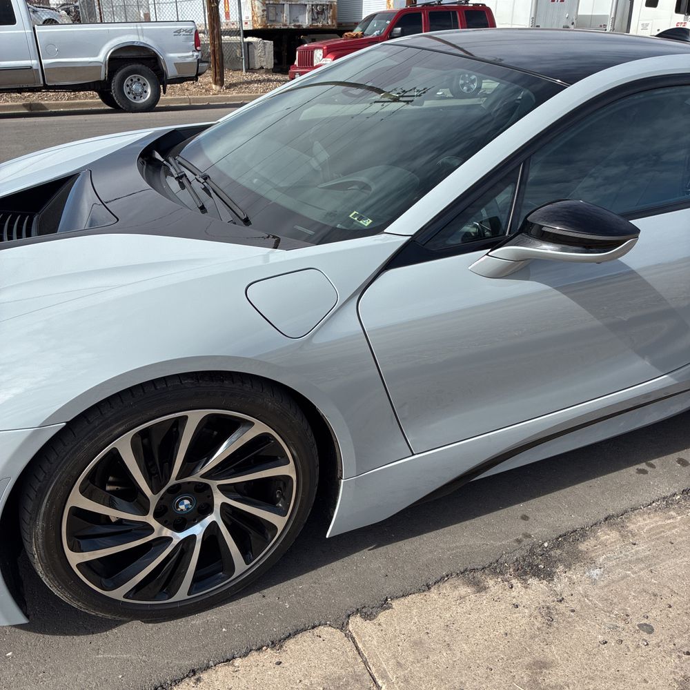 2016 BMW i8 - Image 44