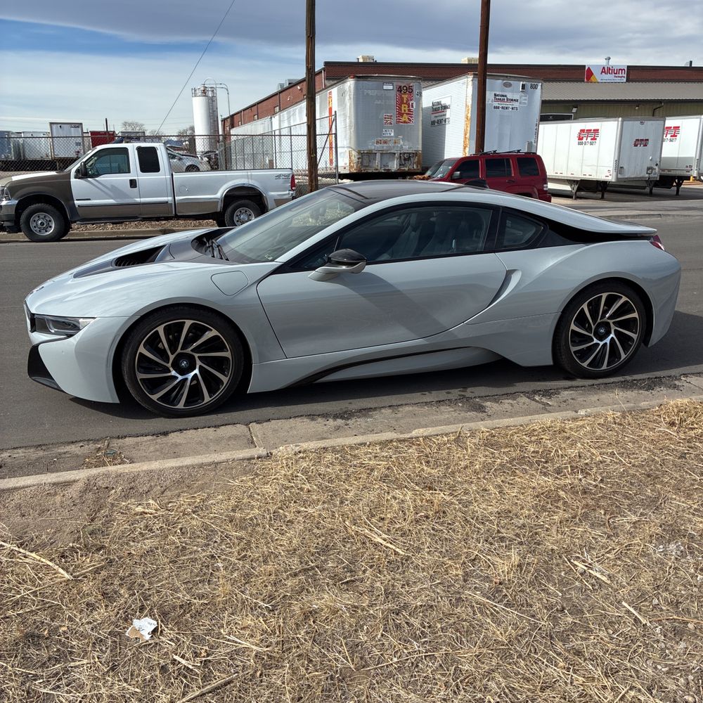 2016 BMW i8 - Image 59