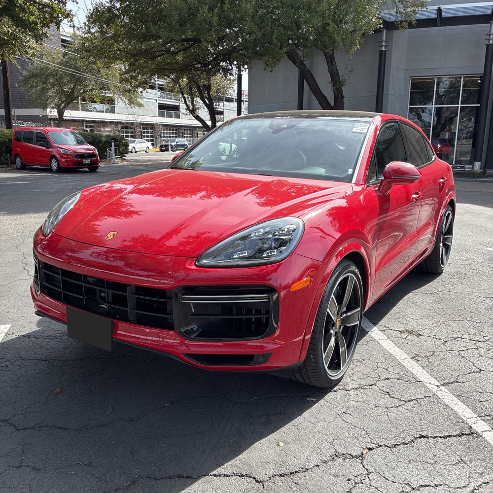2023 Porsche Cayenne - Image 25