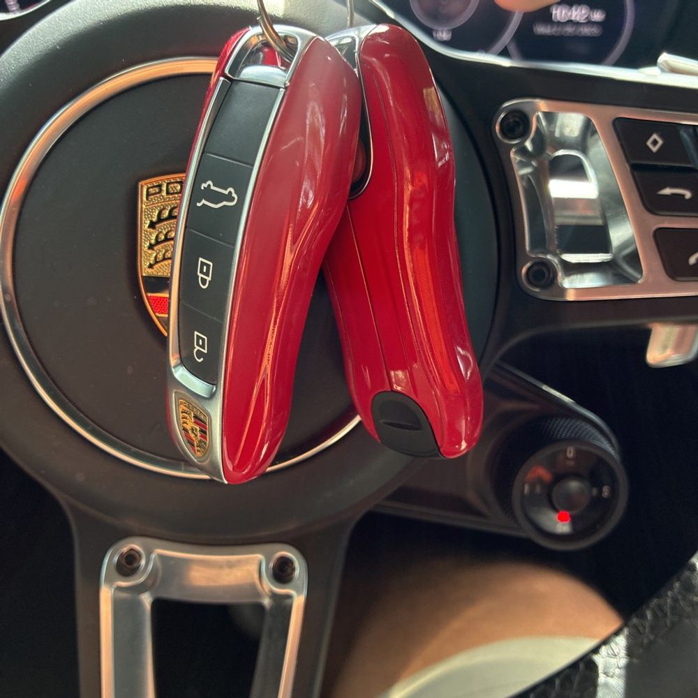 2023 Porsche Cayenne - Image 26