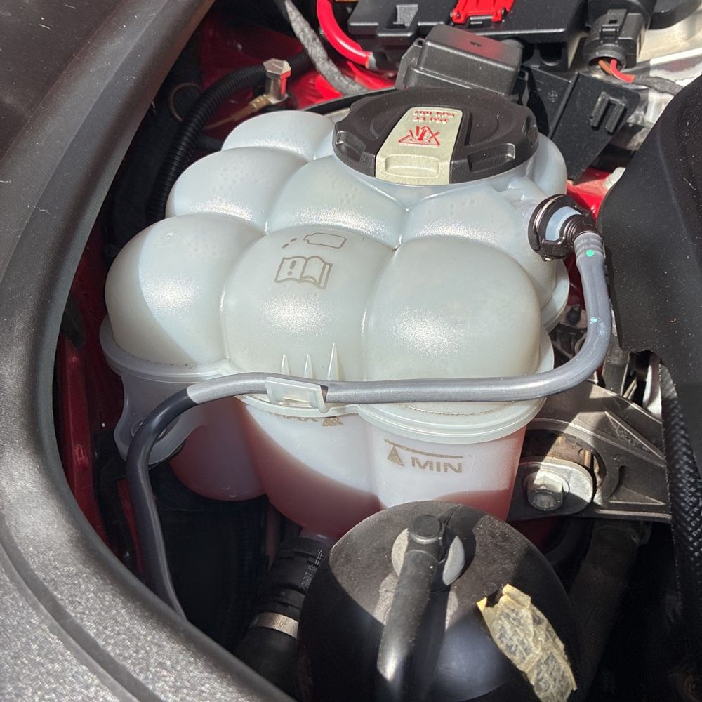 2023 Porsche Cayenne - Image 49