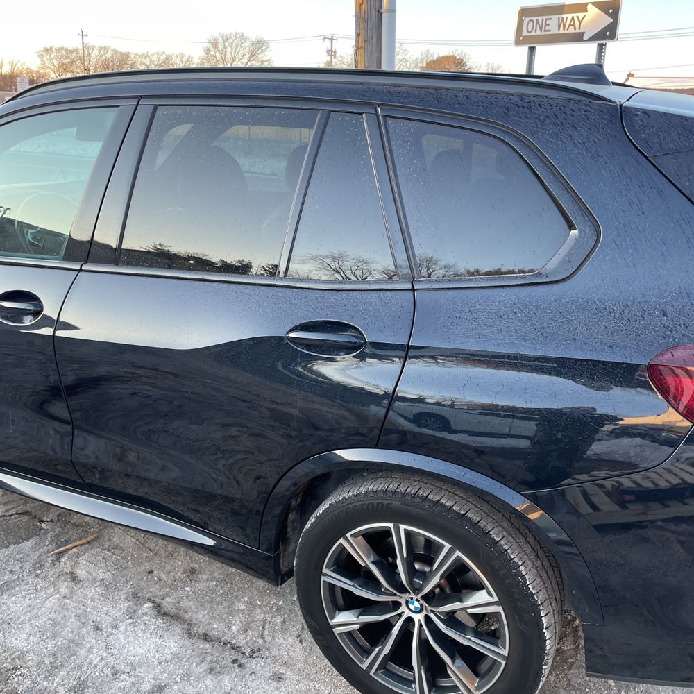 2023 BMW X5 - Image 11