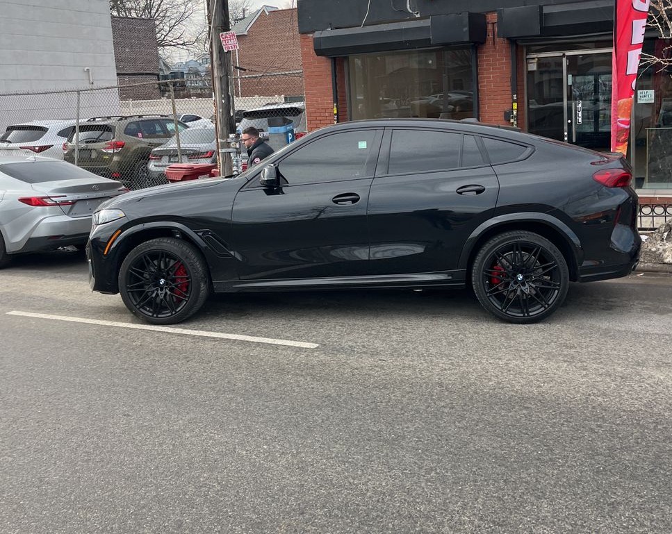 2026 BMW X6 M - Image 10