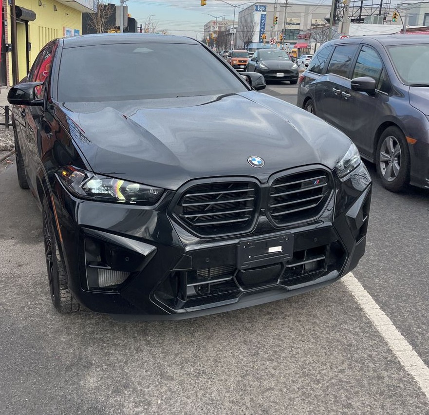 2026 BMW X6 M - Image 39