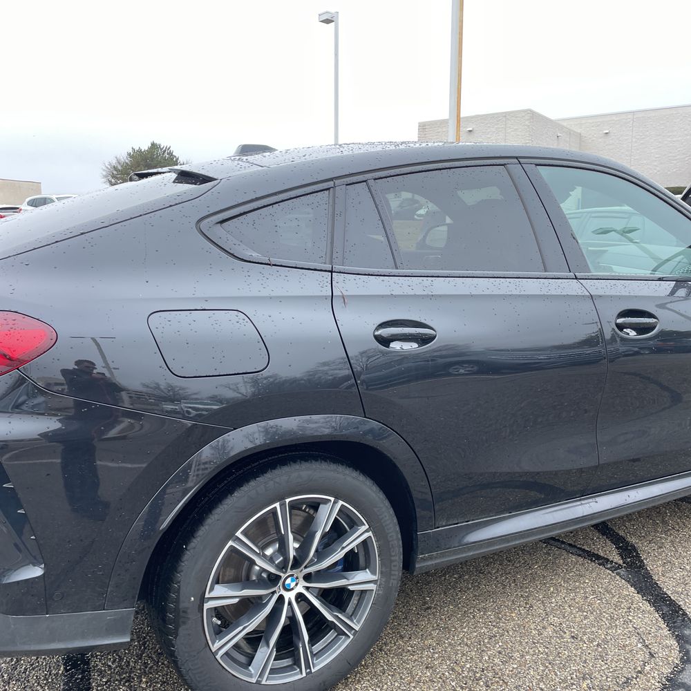 2026 BMW X6 - Image 2