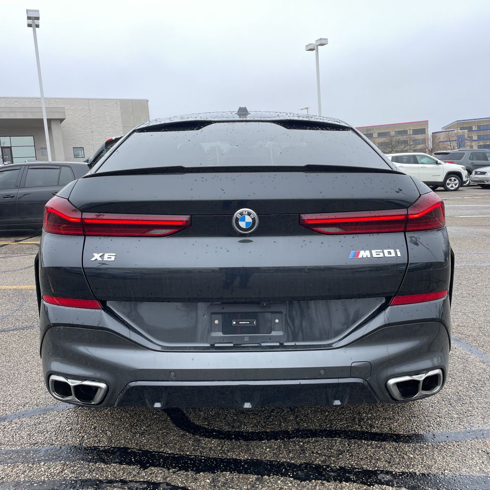 2026 BMW X6 - Image 8
