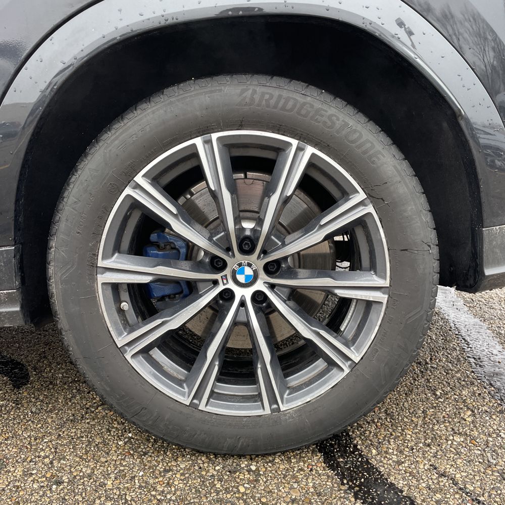 2026 BMW X6 - Image 19