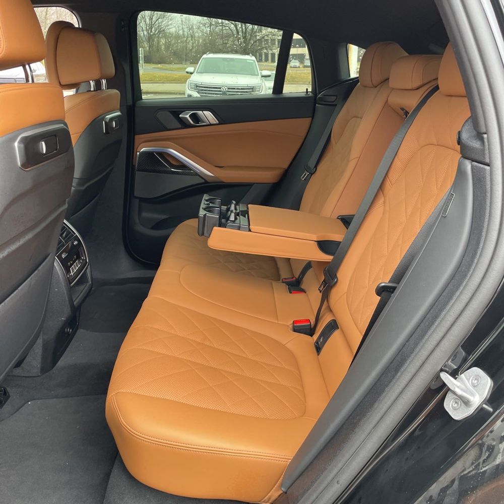 2026 BMW X6 - Image 20