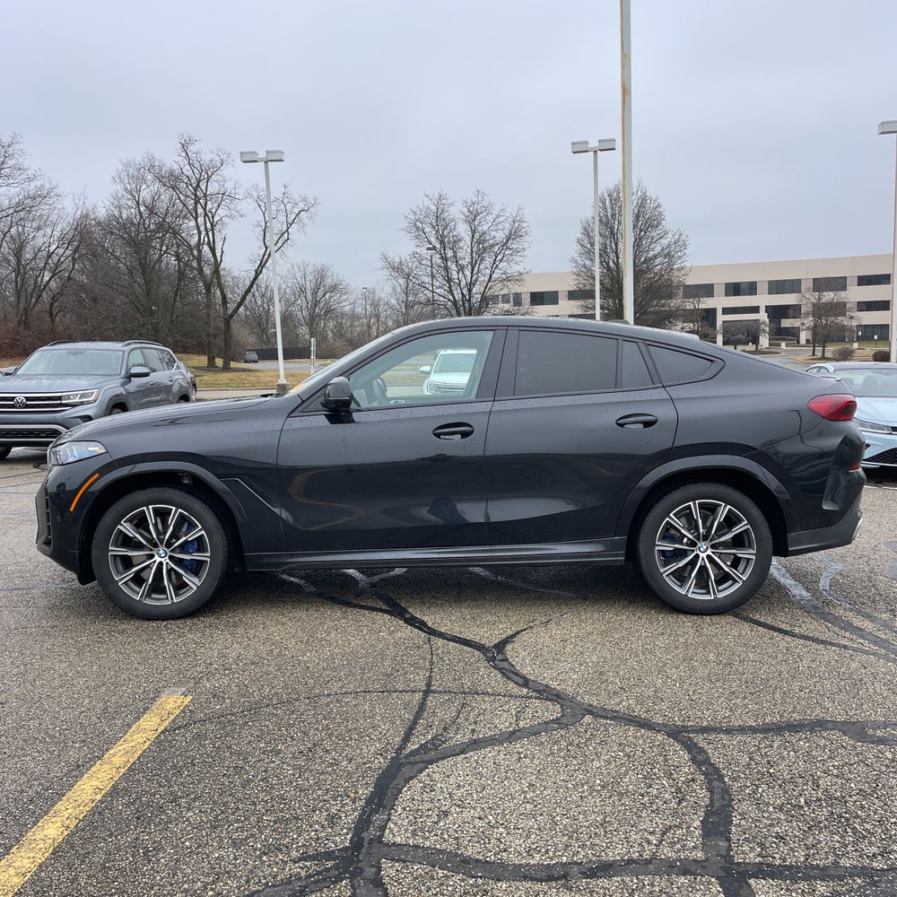 2026 BMW X6 - Image 23