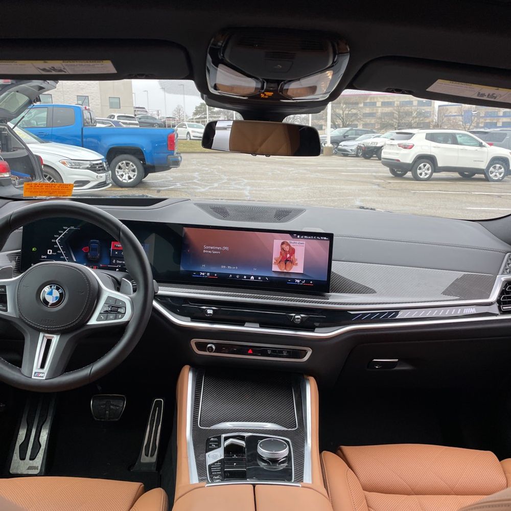 2026 BMW X6 - Image 24