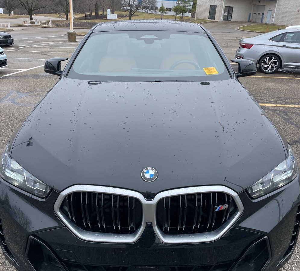 2026 BMW X6 - Image 31