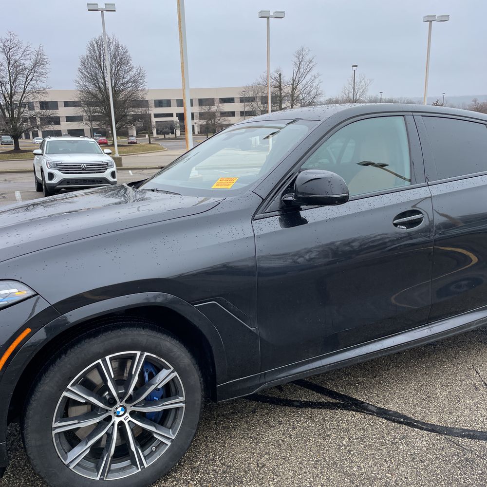 2026 BMW X6 - Image 33