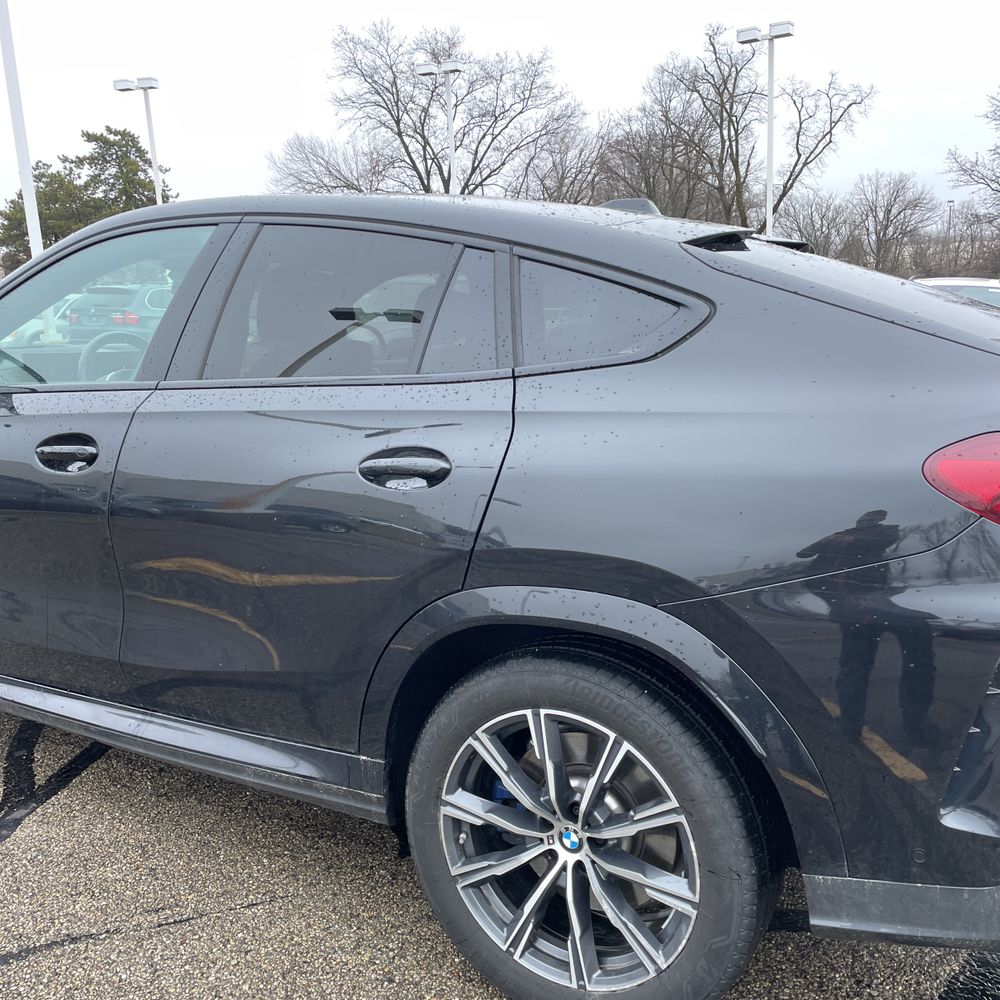 2026 BMW X6 - Image 34