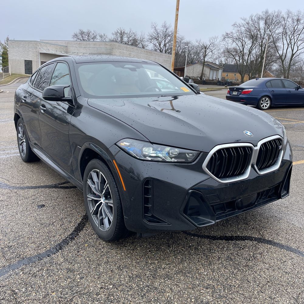 2026 BMW X6 - Image 38