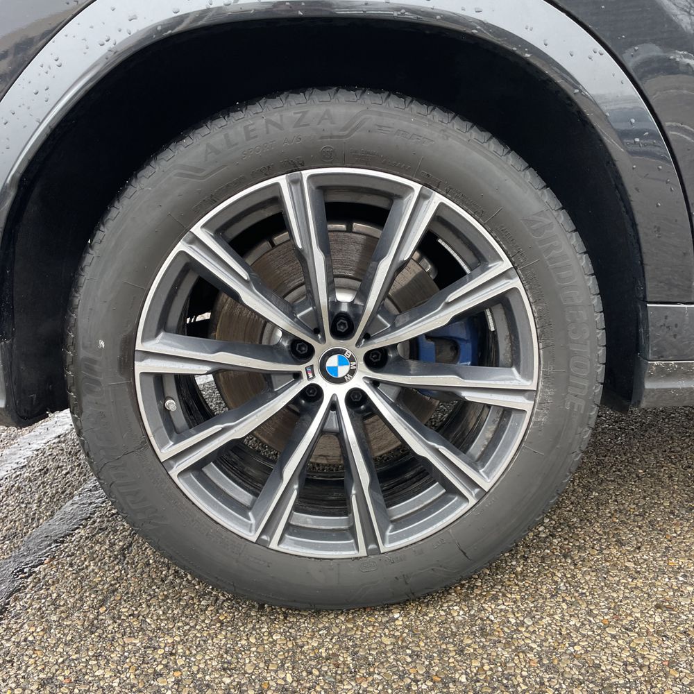 2026 BMW X6 - Image 40