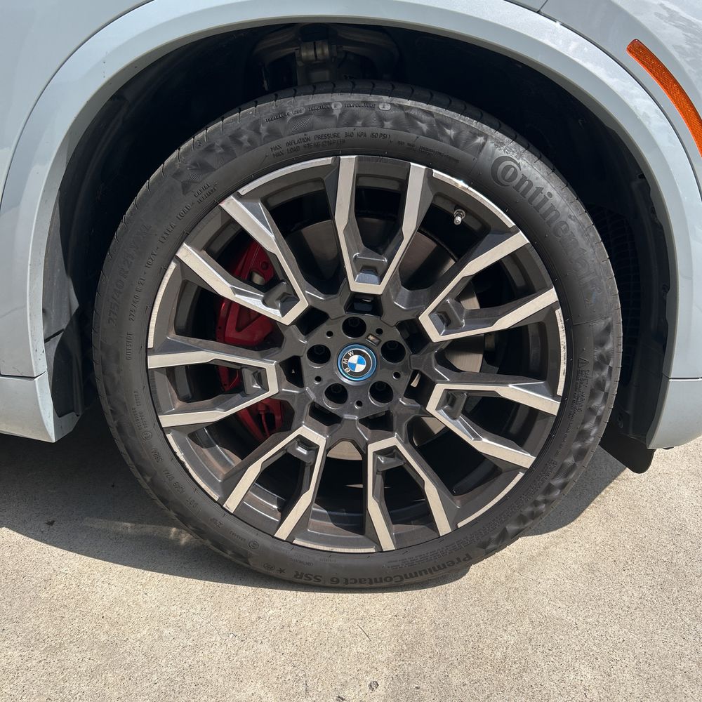 2024 BMW X5 - Image 27