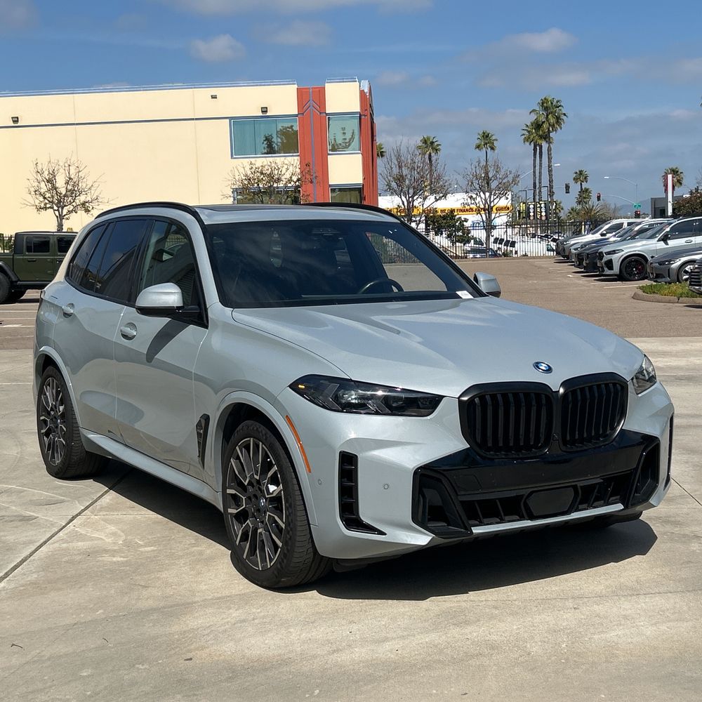 2024 BMW X5 - Image 40