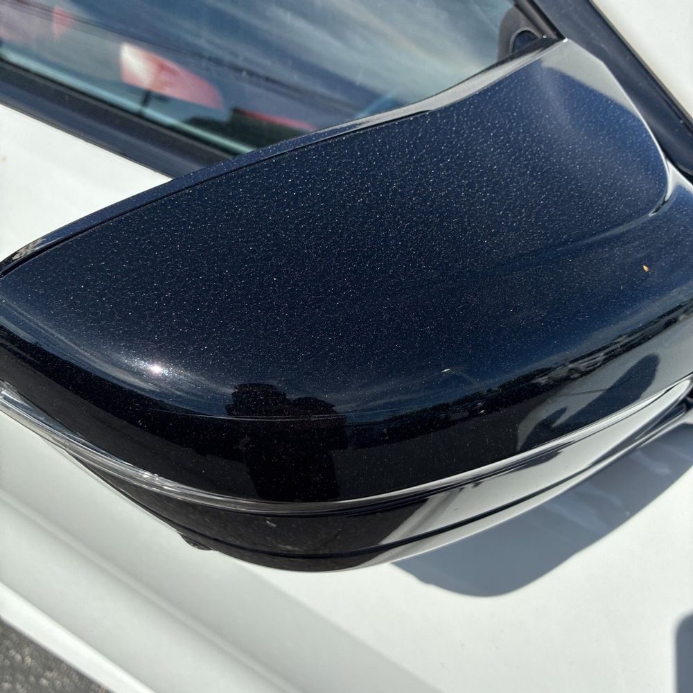 2023 BMW M8 Cabriolet - Image 8