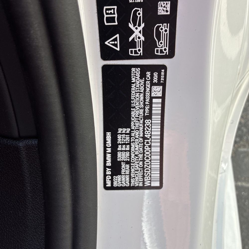 2023 BMW M8 Cabriolet - Image 21