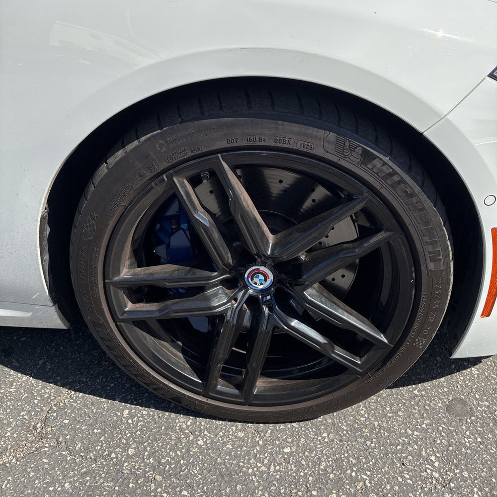 2023 BMW M8 Cabriolet - Image 39