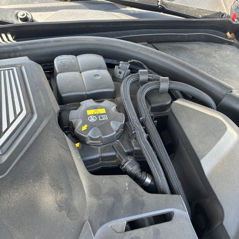 2023 BMW M8 Cabriolet - Image 43