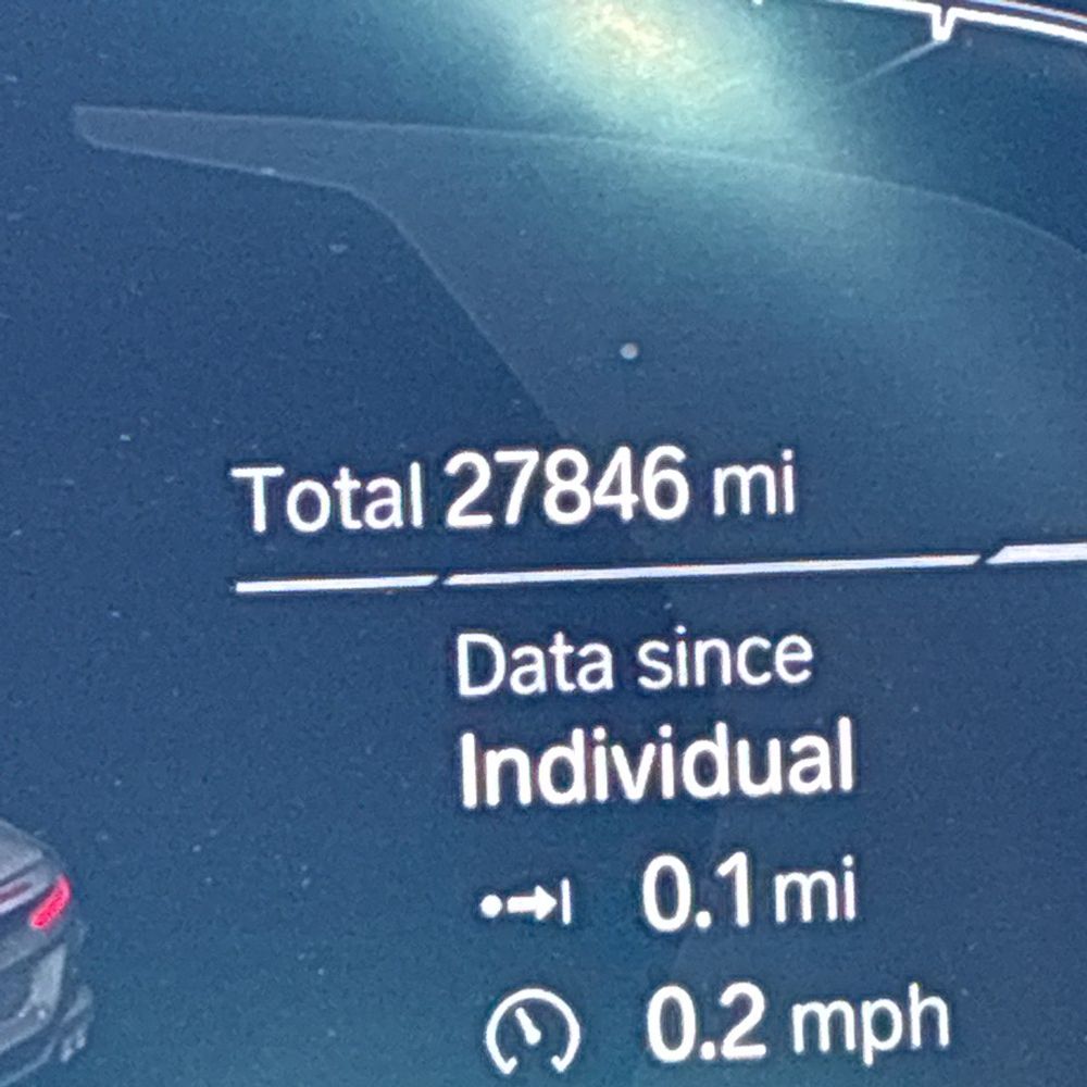 2023 BMW M8 Cabriolet - Image 58