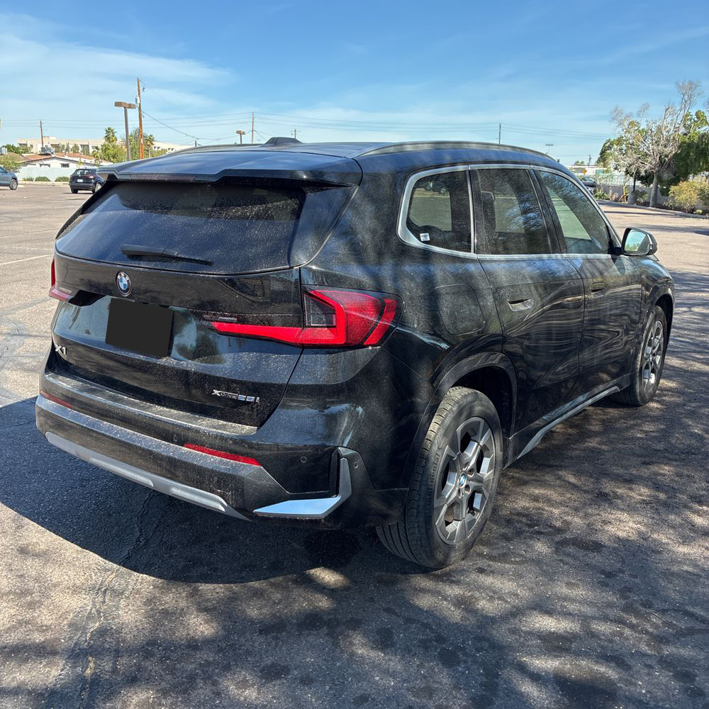 2025 BMW X1 - Image 2
