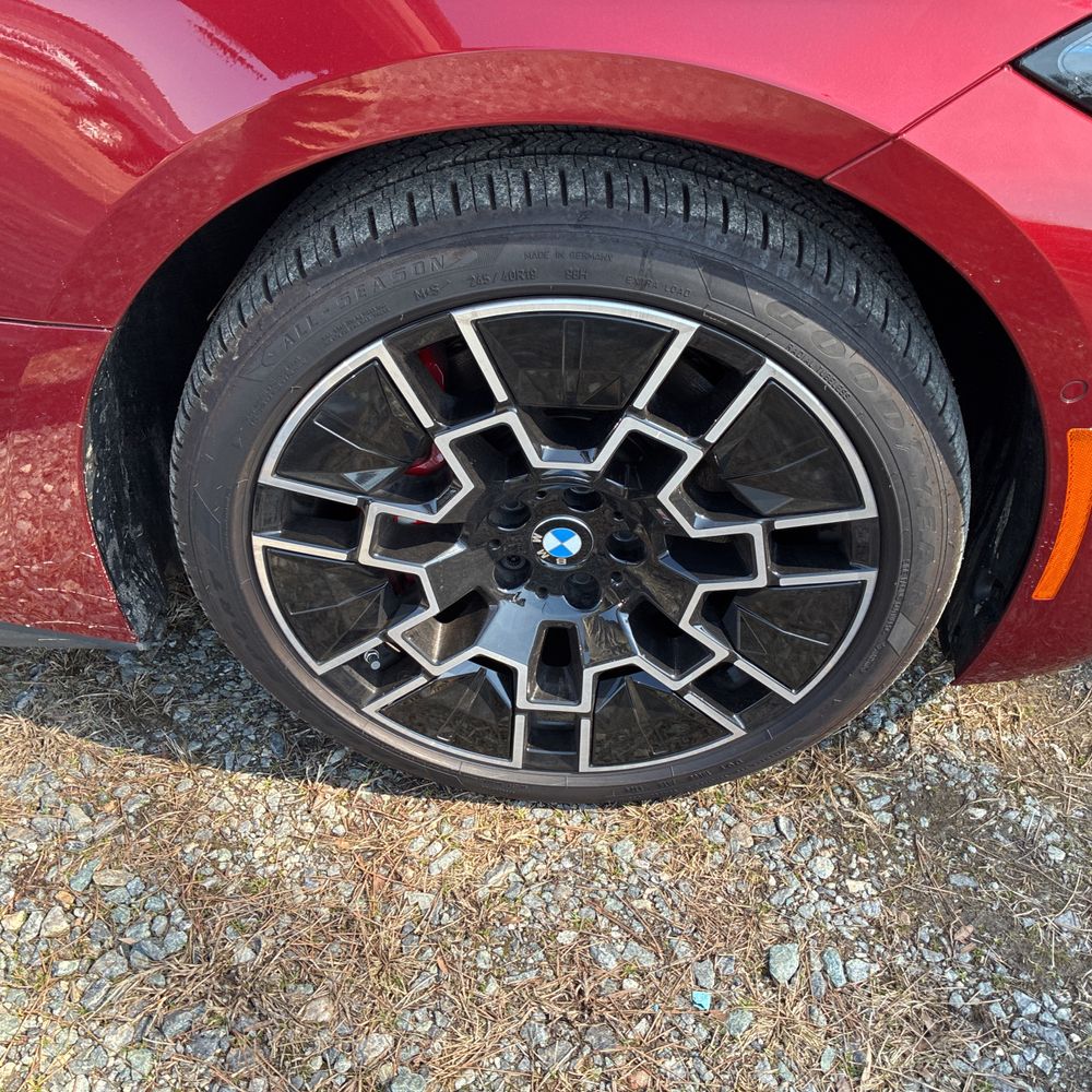 2025 BMW i4 Gran Coupe - Image 18